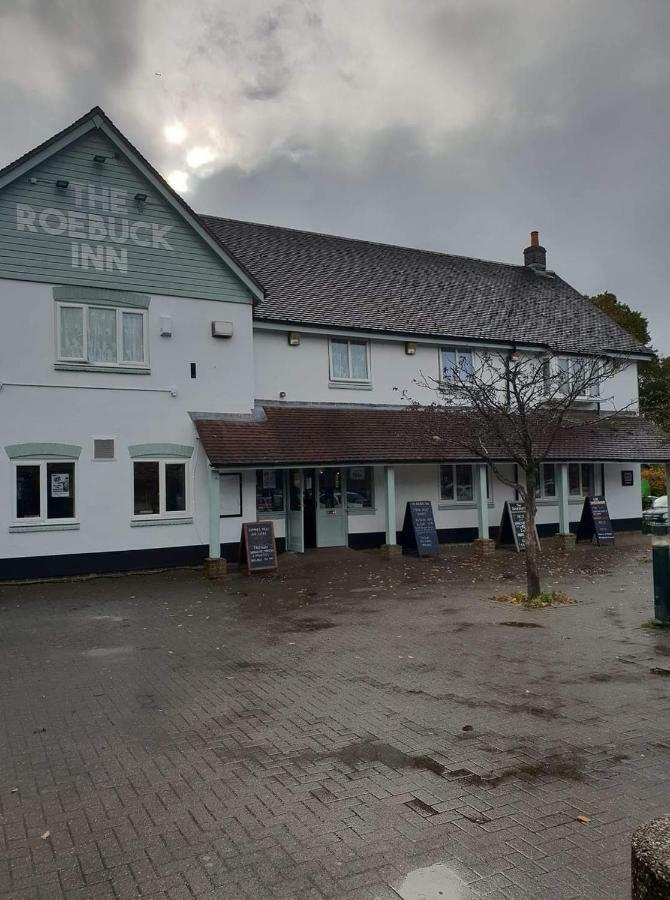 The Roebuck Inn Southampton Buitenkant foto